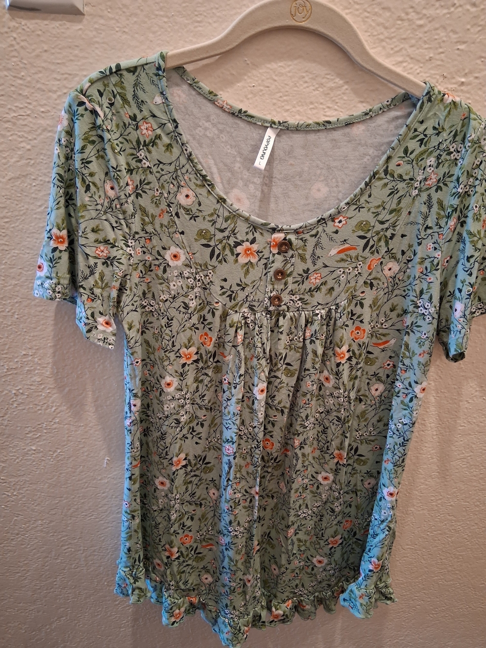 Popyoung Sage Green Floral Scoop Neck Top
